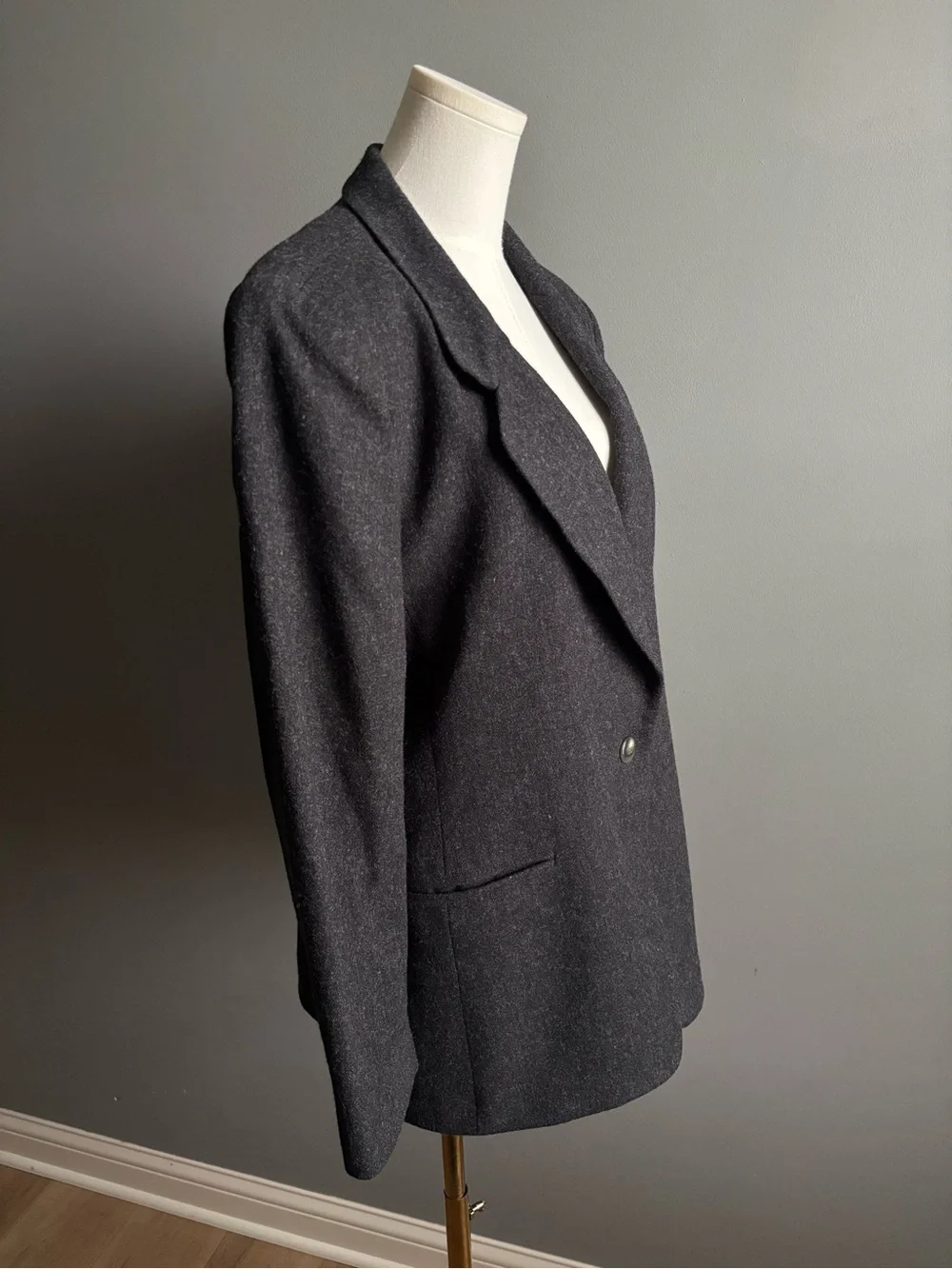 Jones Wear Vintage 100% Wool Blazer